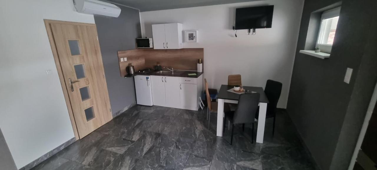 Alexej Apartmany Velky Meder Exterior foto