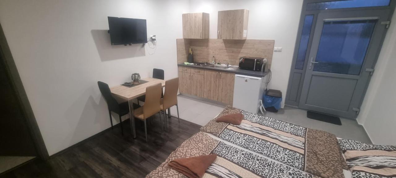 Alexej Apartmany Velky Meder Exterior foto